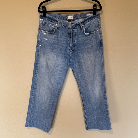 Citizens Of Humanity Women’s Lightly Distressed Emery Crop Denim Size 28 - Picture 2 of 10